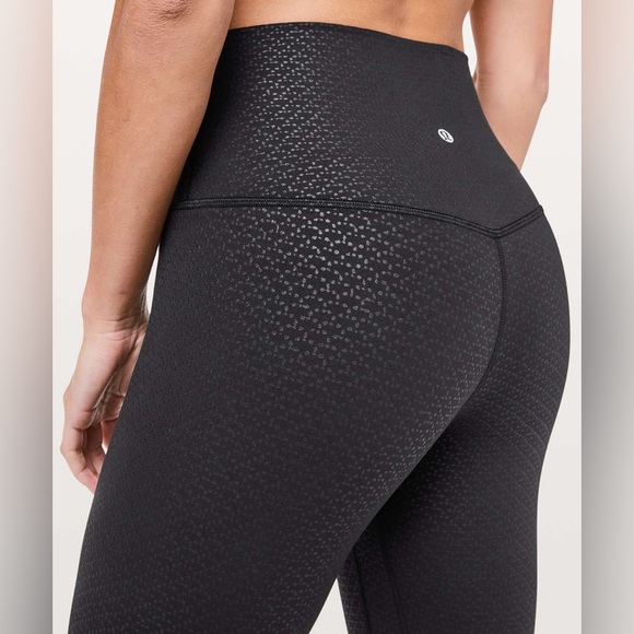 lululemon athletica Pants - Lululemon Align High Rise Crop Embossed Activewear Yoga Workout Gym Leggings